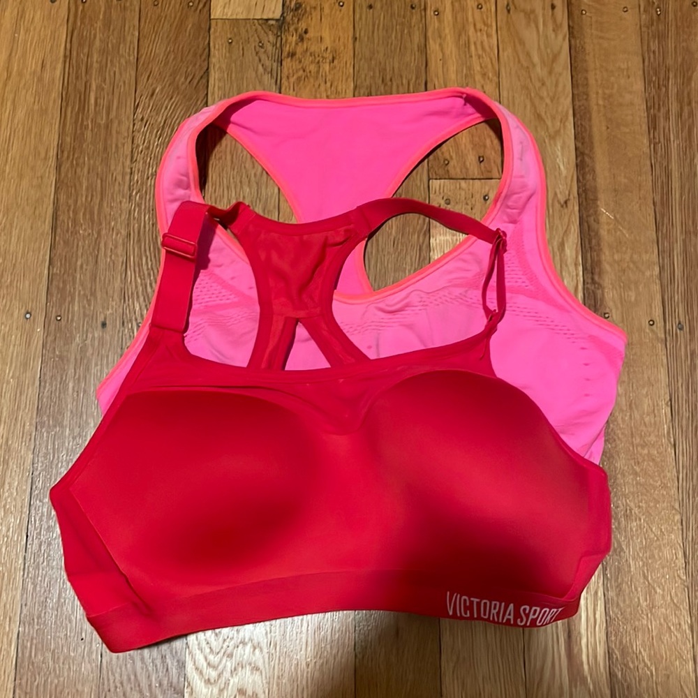 Victoria Secret sports bra